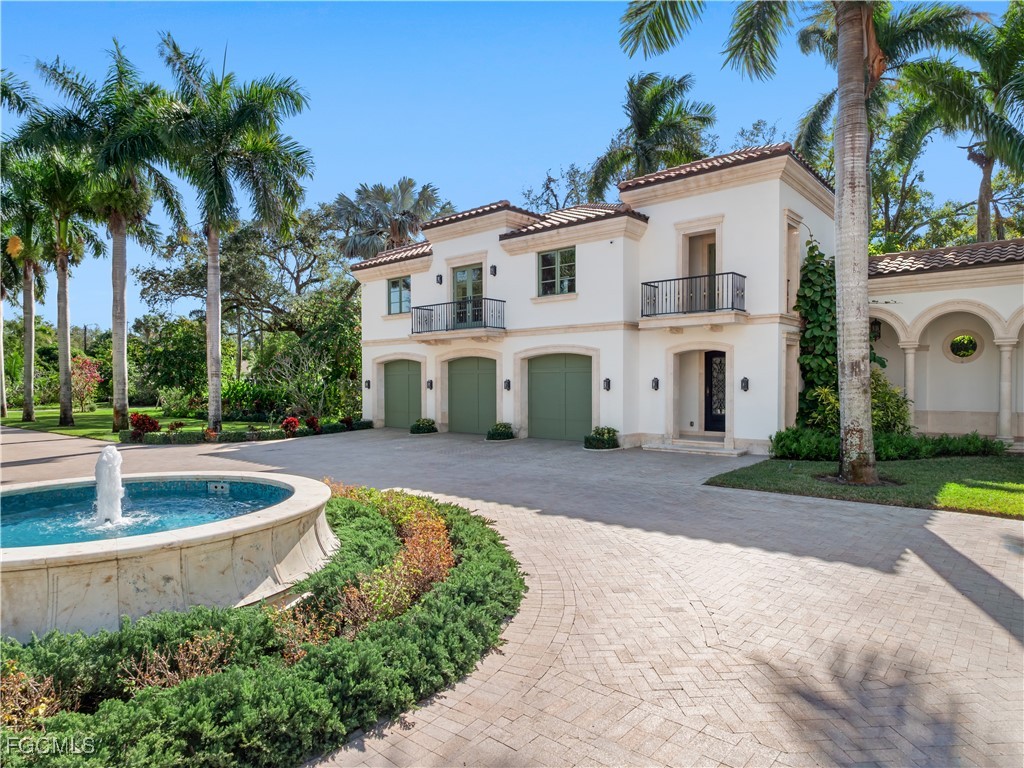1240 Coconut DR