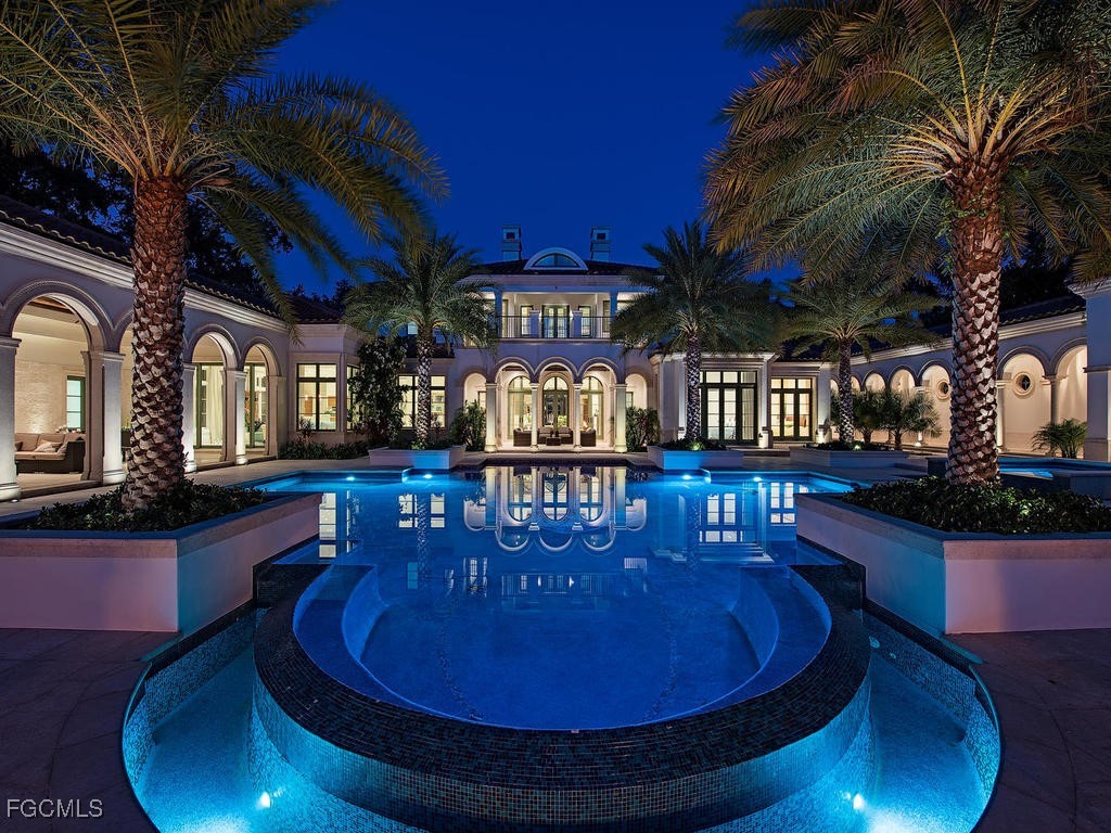 1240 Coconut DR