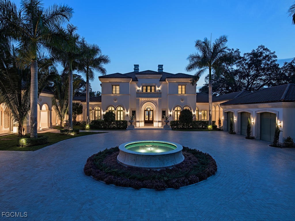 1240 Coconut DR