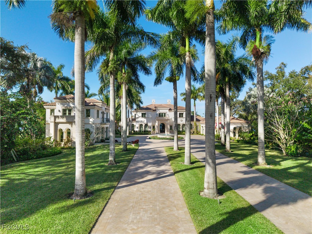 1240 Coconut DR