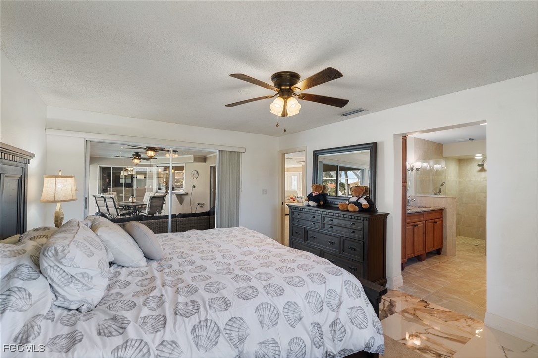 1011 S Town And River DR