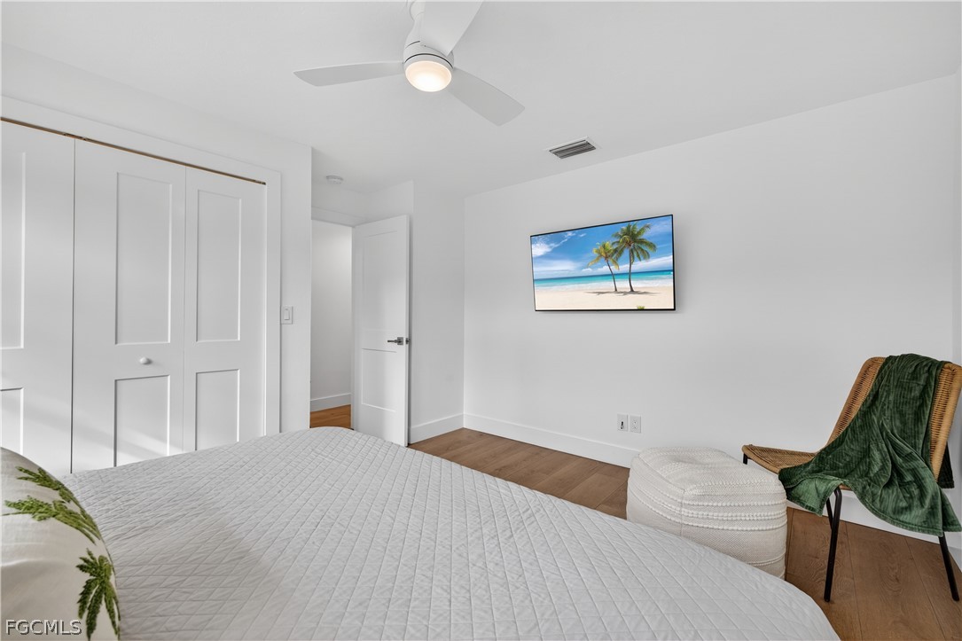 1103 Captains Walk ST