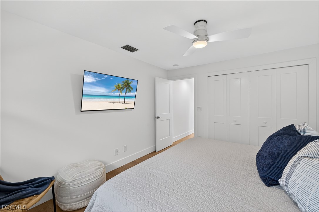 1103 Captains Walk ST
