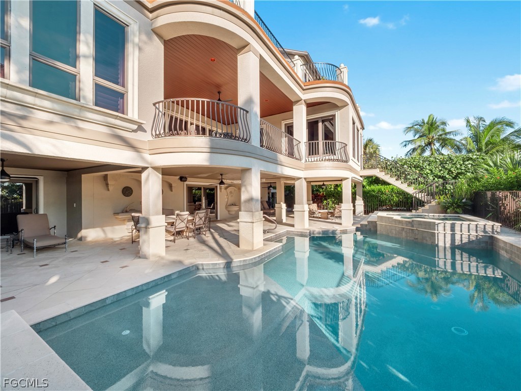 3767 W Gulf DR
