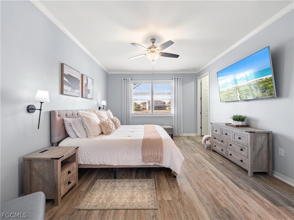 3280 Royal Gardens AVE