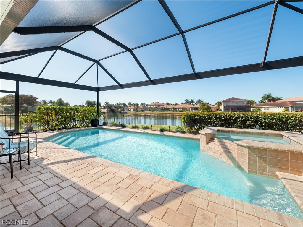 3280 Royal Gardens AVE