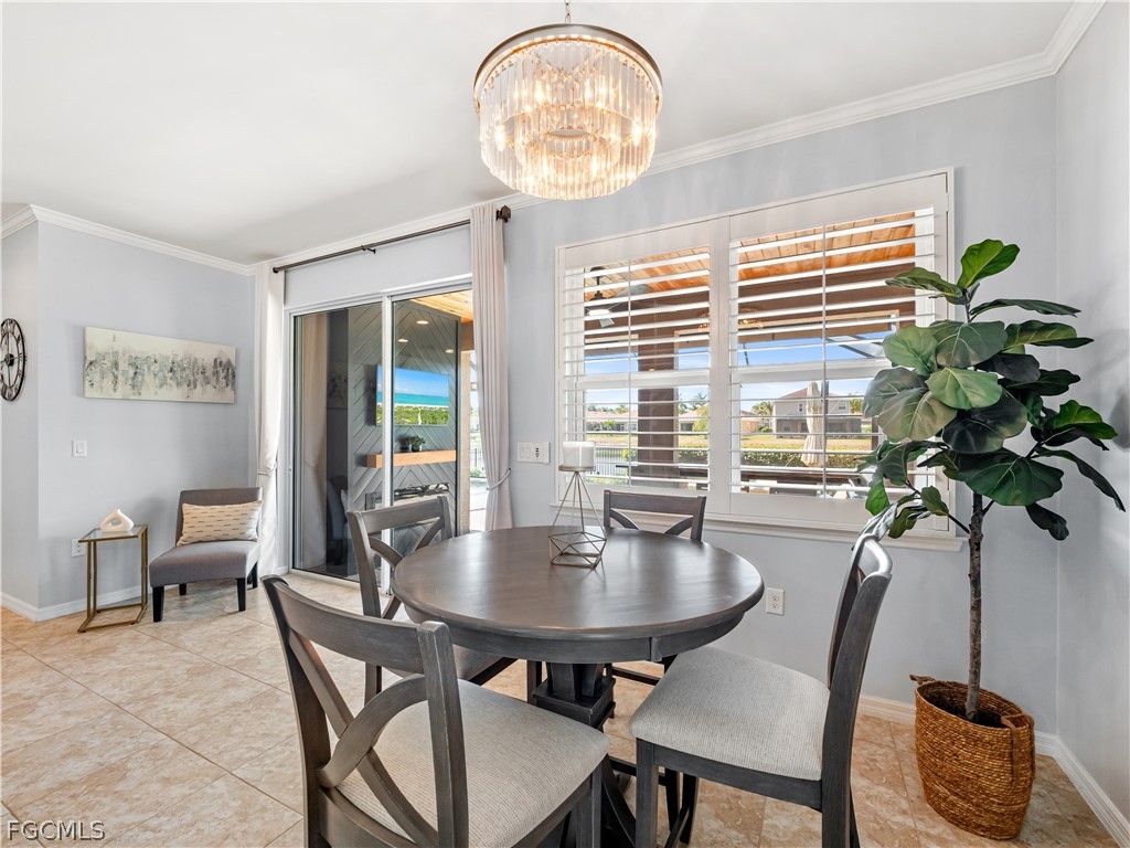 3280 Royal Gardens AVE