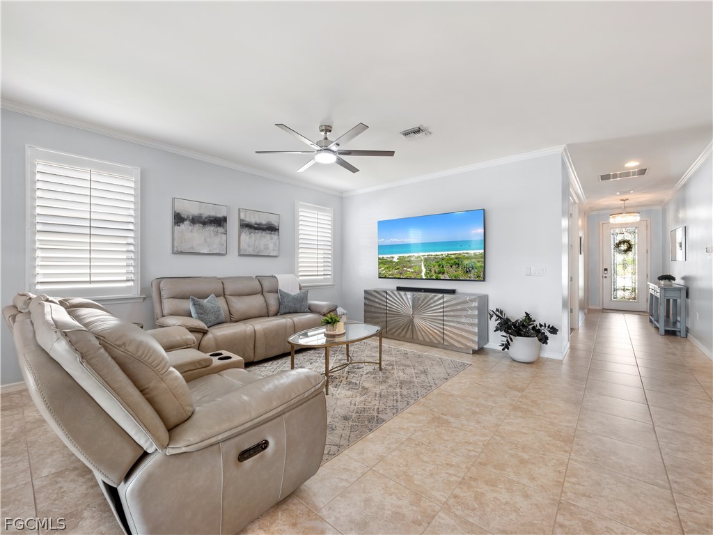 3280 Royal Gardens AVE