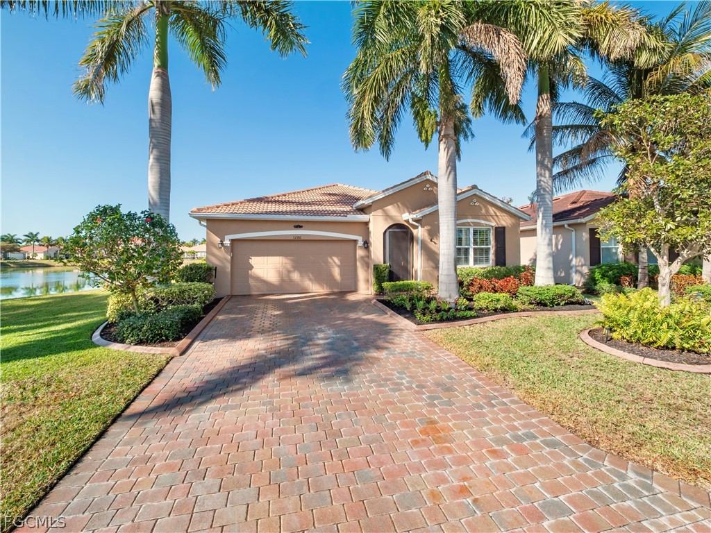 3280 Royal Gardens AVE