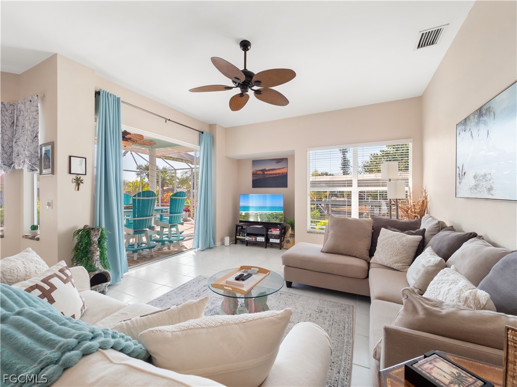5222 Nautilus DR