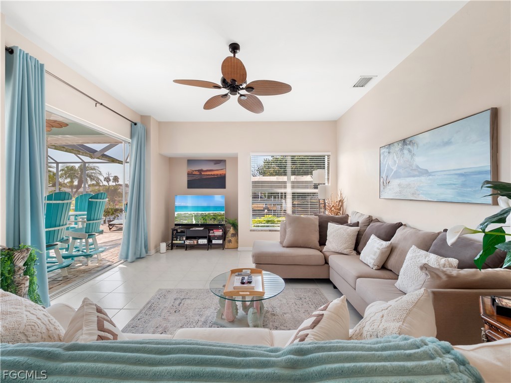 5222 Nautilus DR