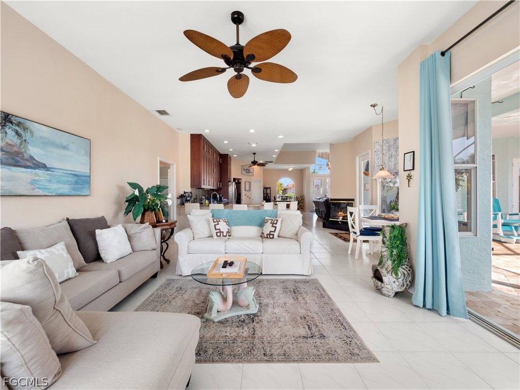5222 Nautilus DR
