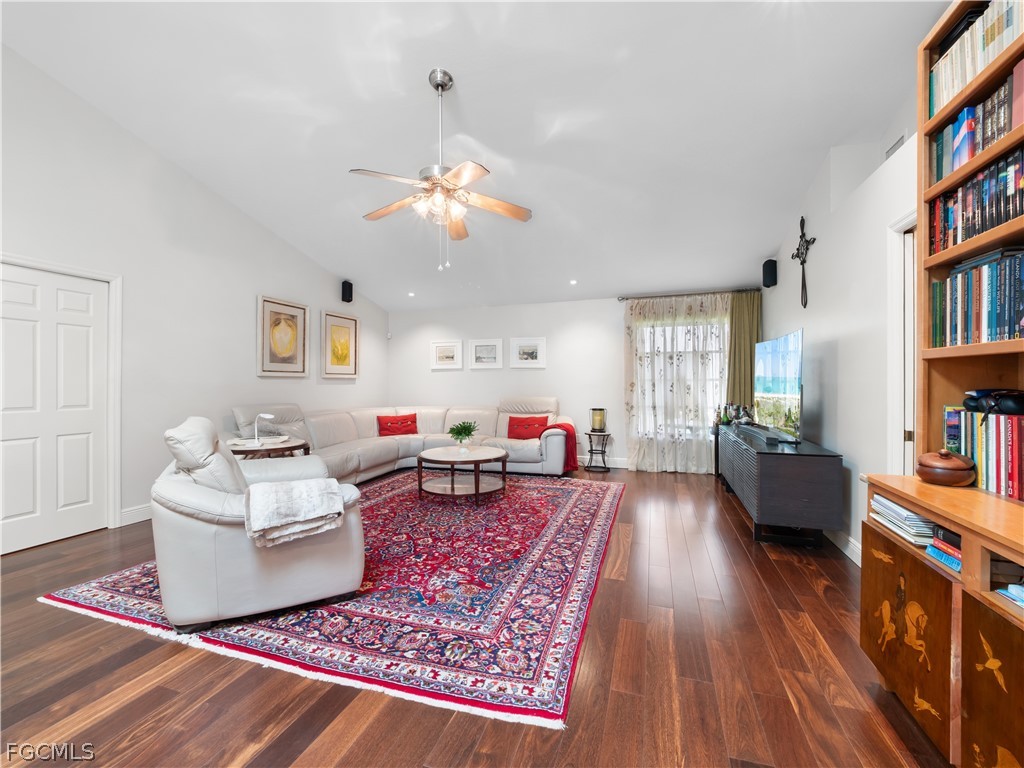 1513 SW 57th ST