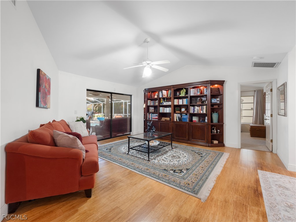 1513 SW 57th ST