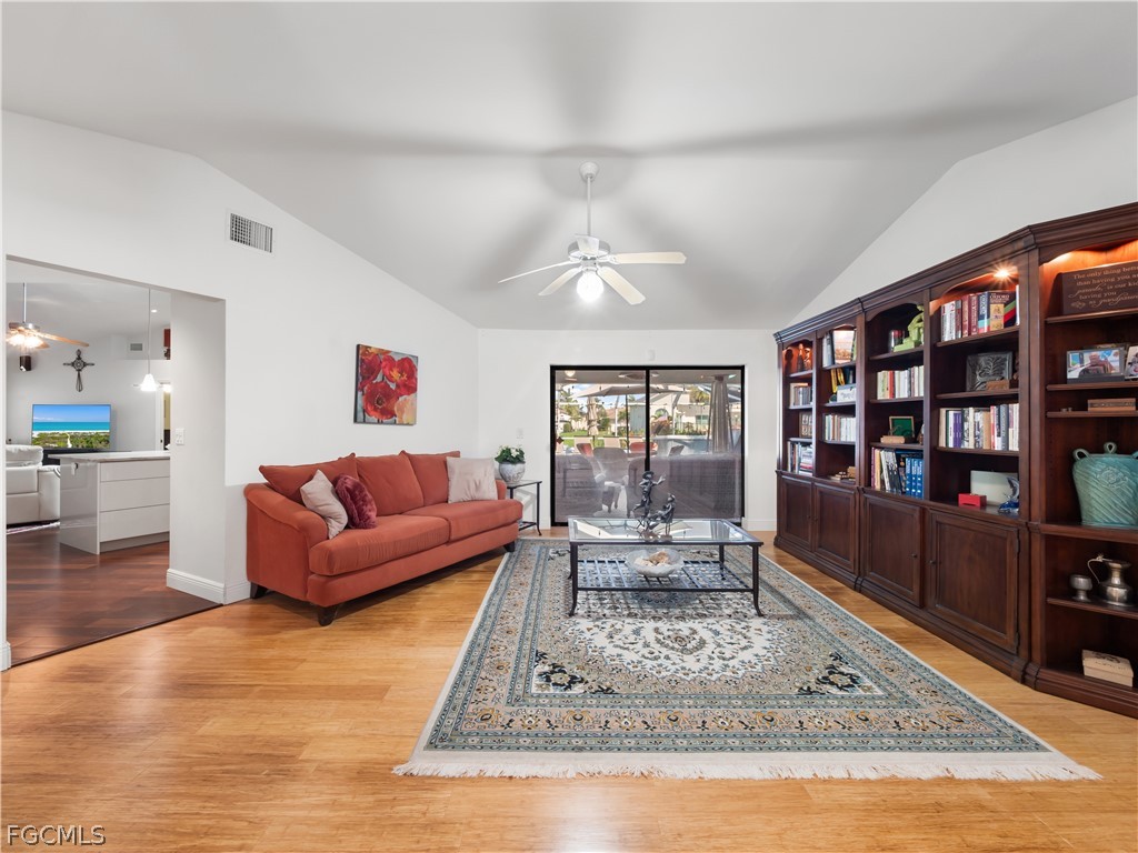 1513 SW 57th ST