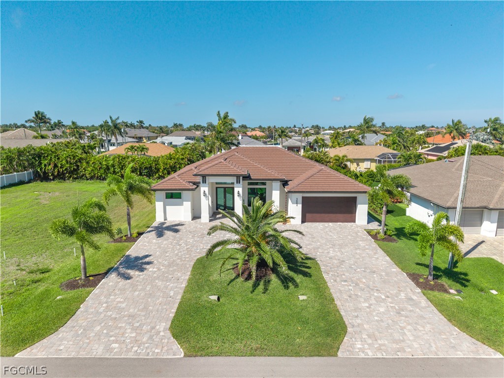 5002 Agualinda BLVD