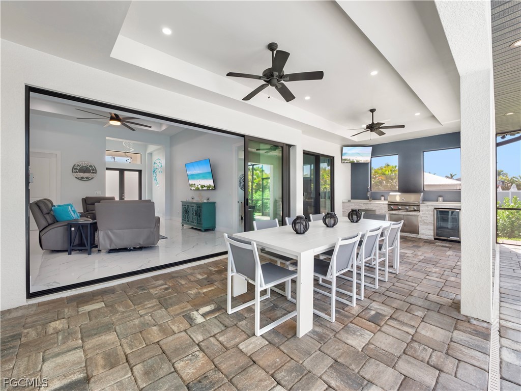 5002 Agualinda BLVD