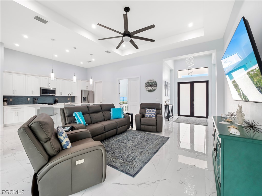 5002 Agualinda BLVD