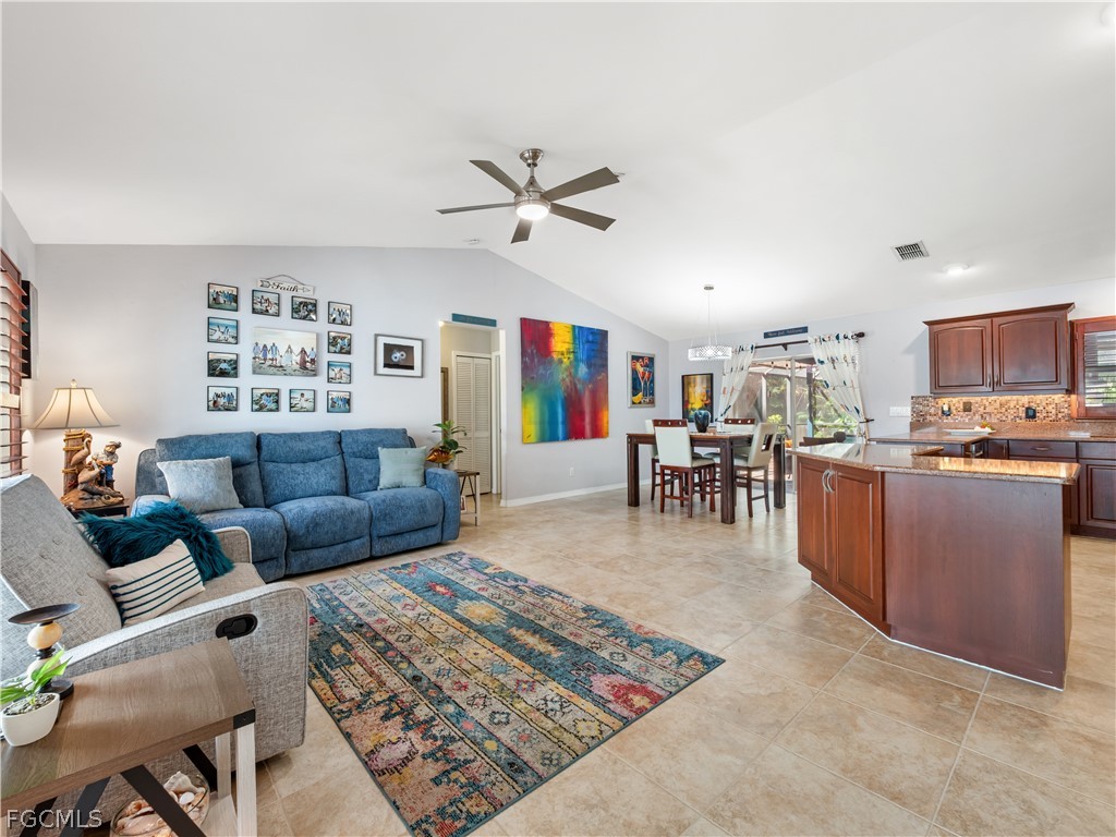 2138 SW 12th PL