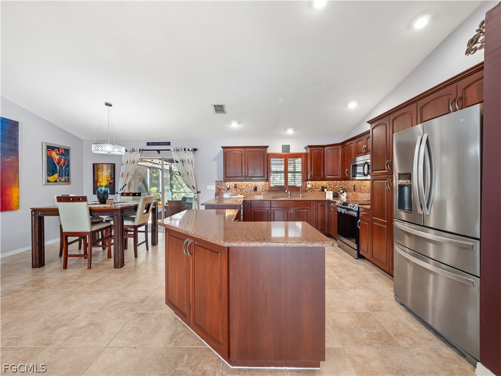 2138 SW 12th PL