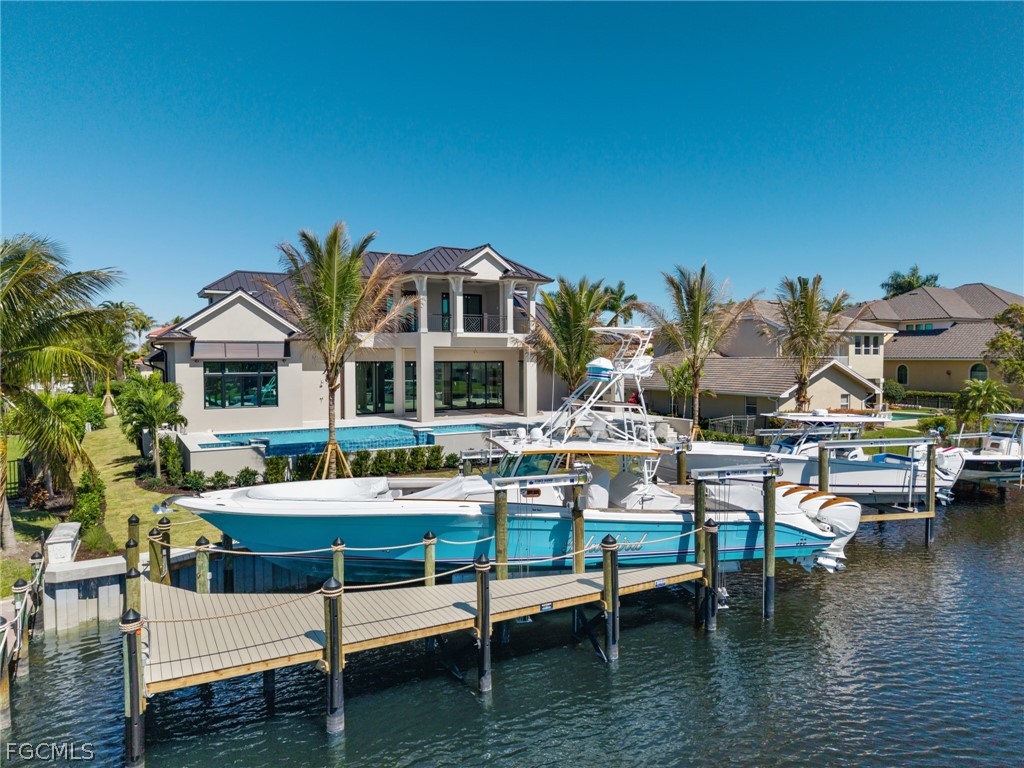 4850 Laurel LN