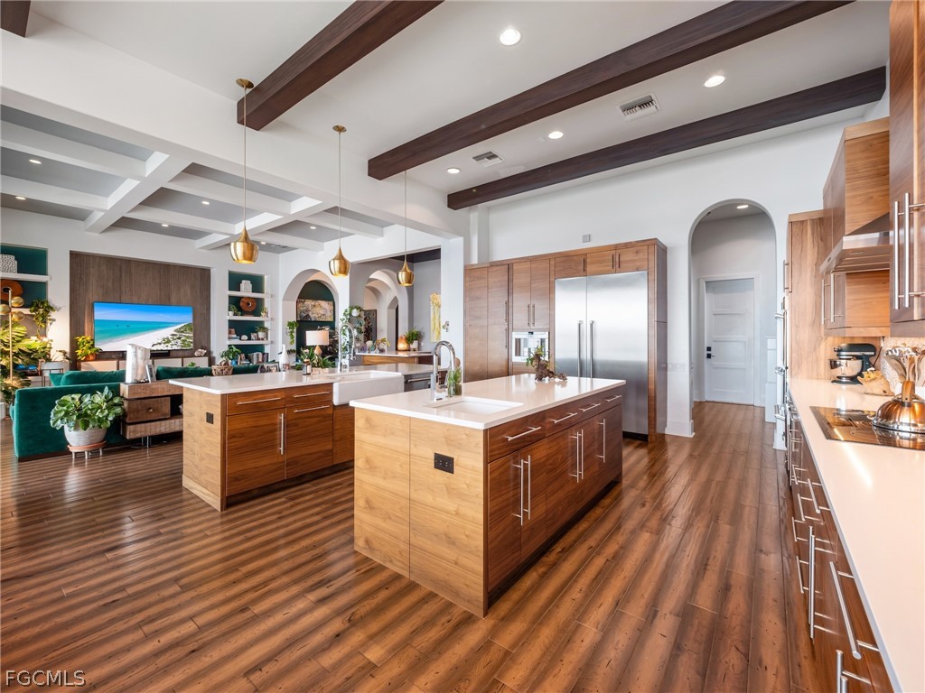911 Aqua LN
