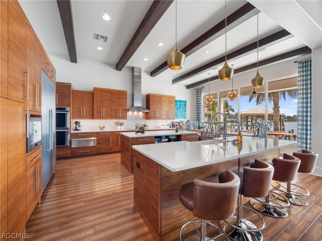 911 Aqua LN
