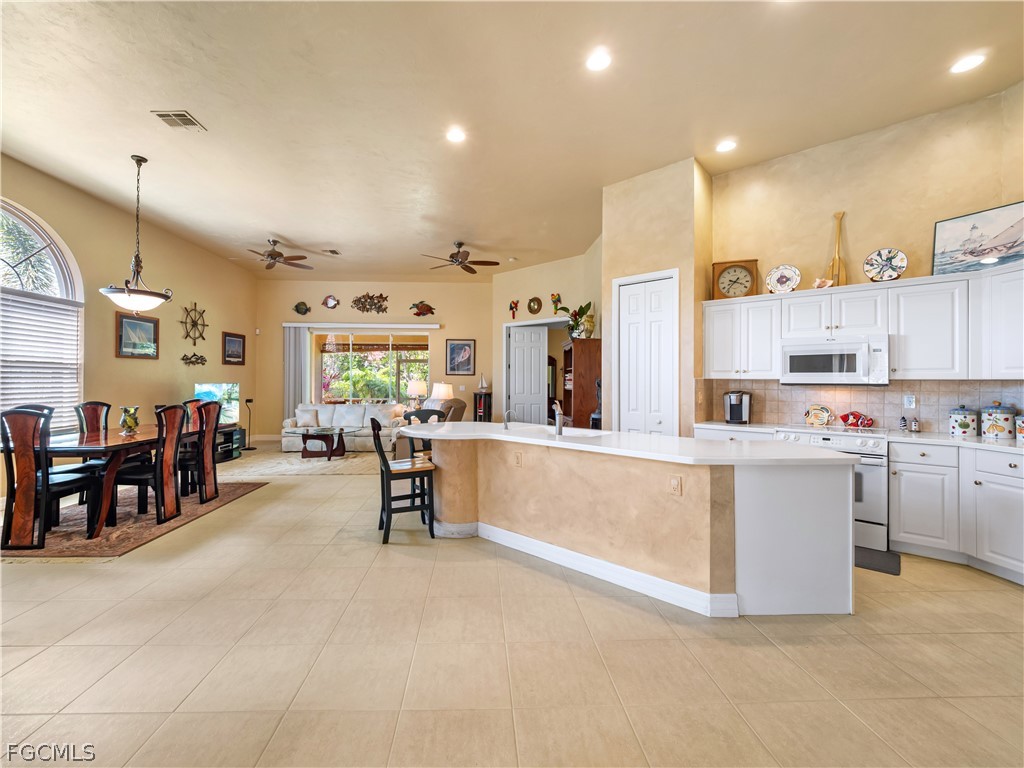 15220 Cape Sable LN