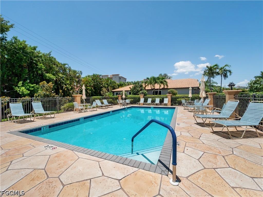 15220 Cape Sable LN