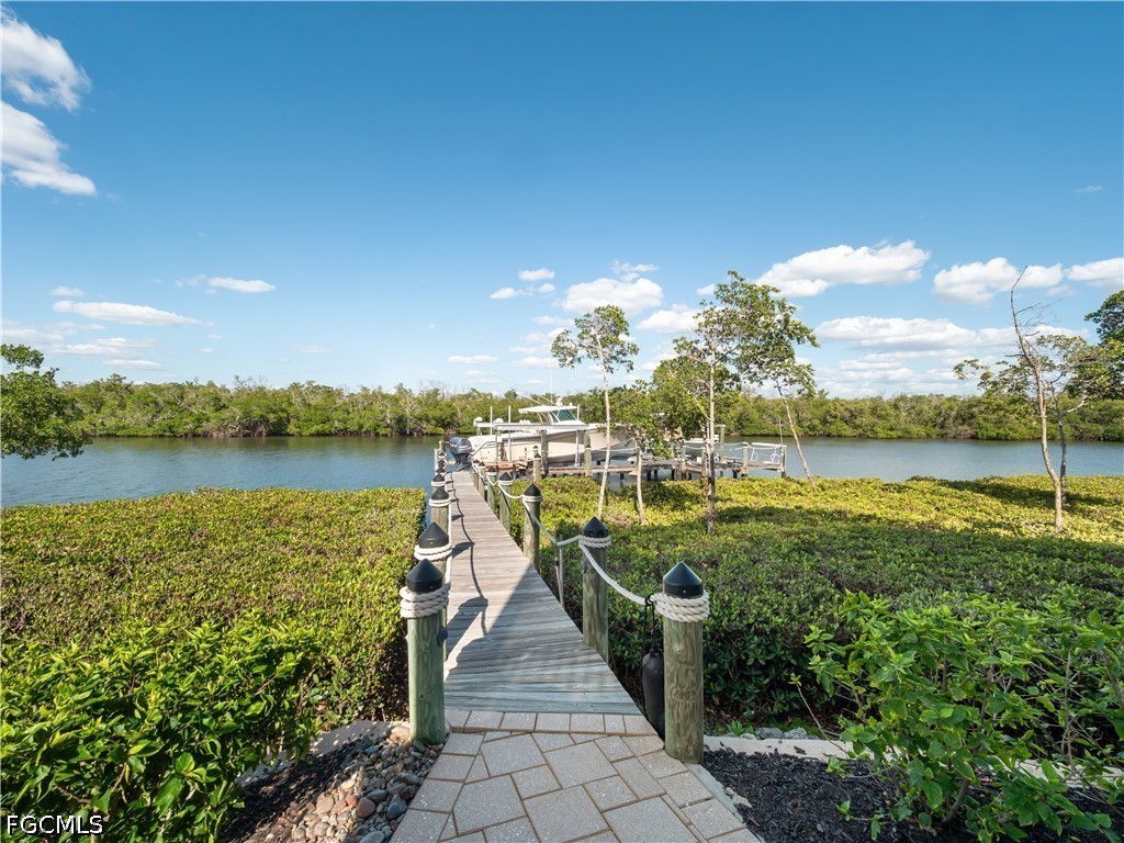 17049 Marina Cove LN