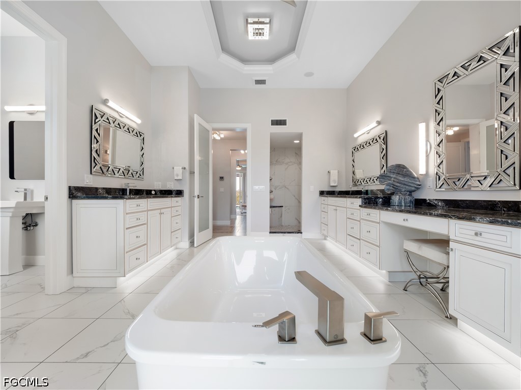 17049 Marina Cove LN