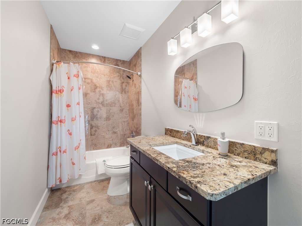 17049 Marina Cove LN