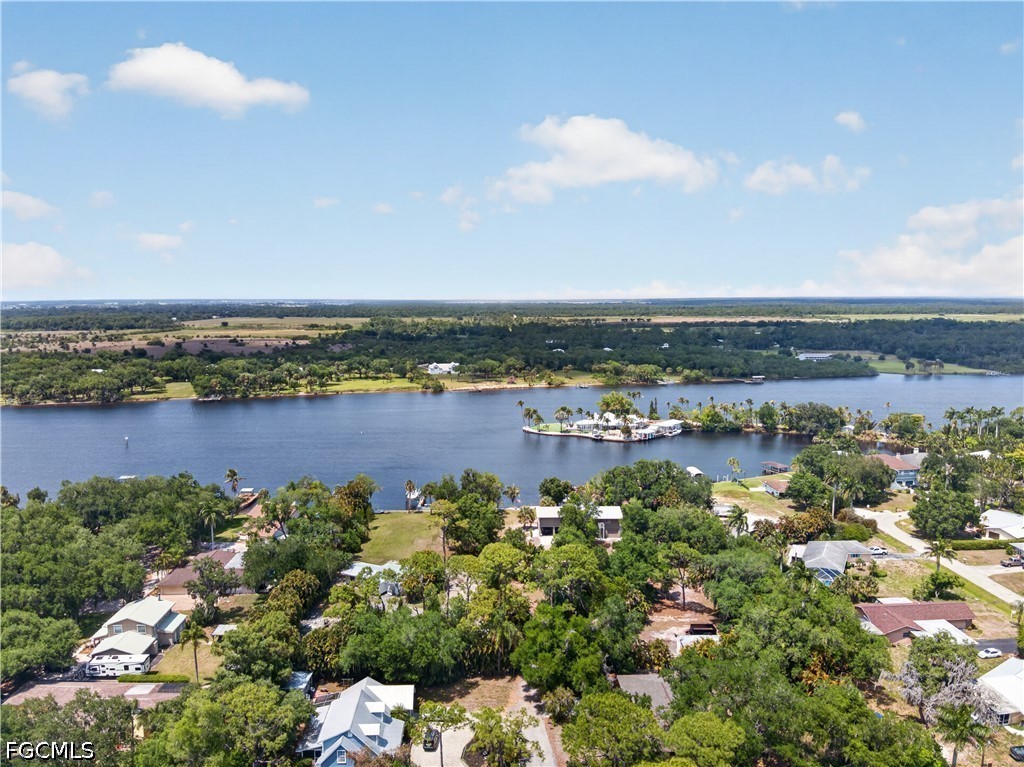 2212 River Pine DR