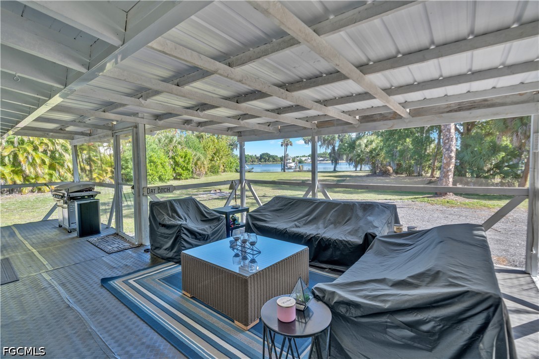 2212 River Pine DR