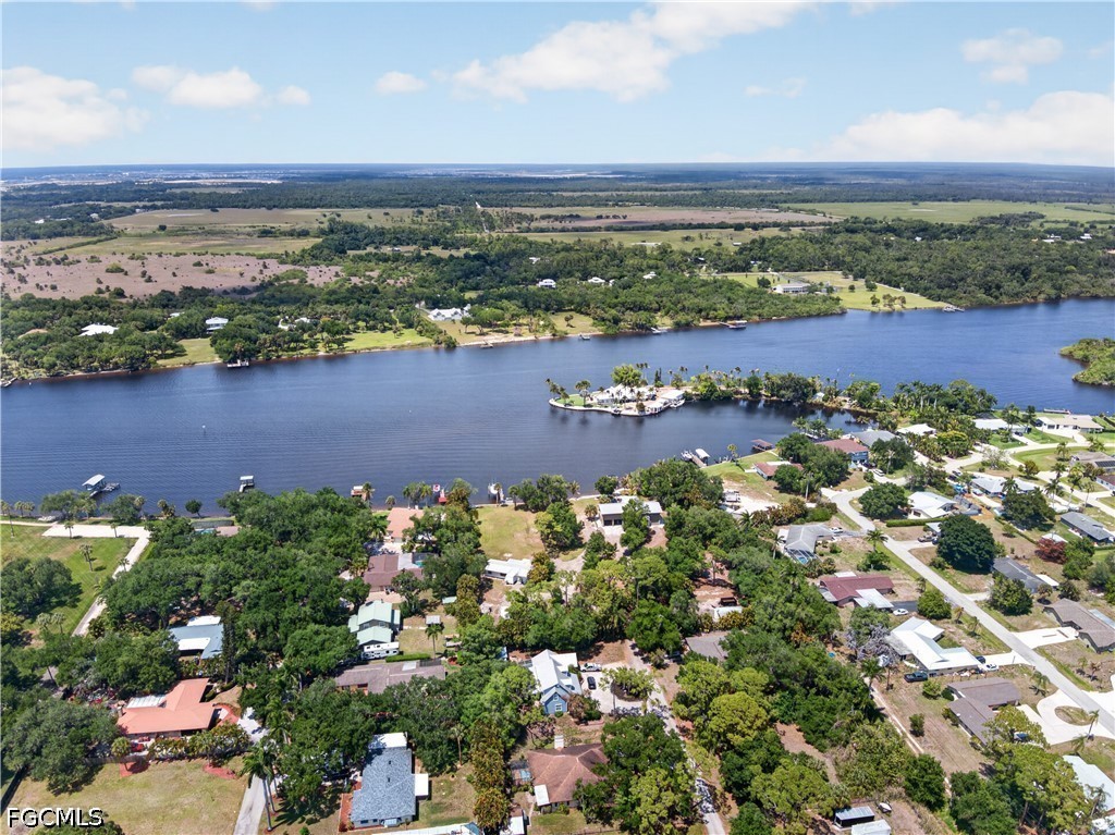 2212 River Pine DR