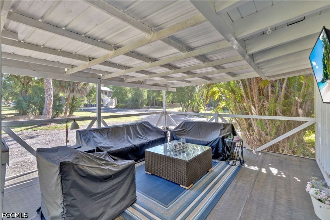 2212 River Pine DR