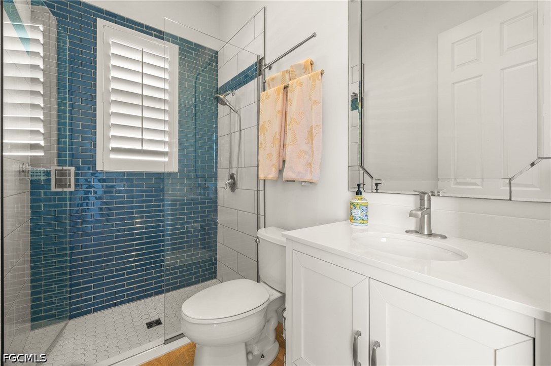 18200 Creekside View DR