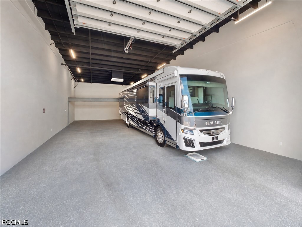 16255 Pine Ridge RD 404