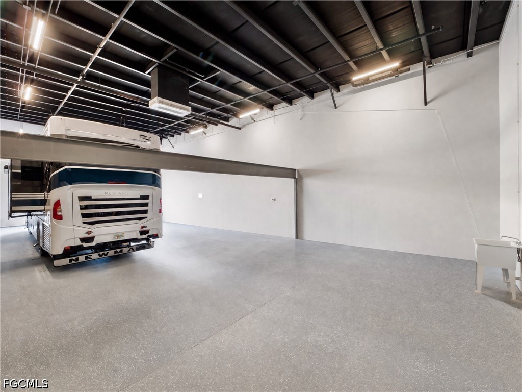 16255 Pine Ridge RD 404