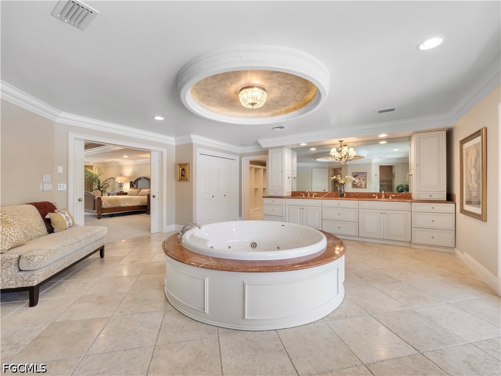 13580 Brynwood LN