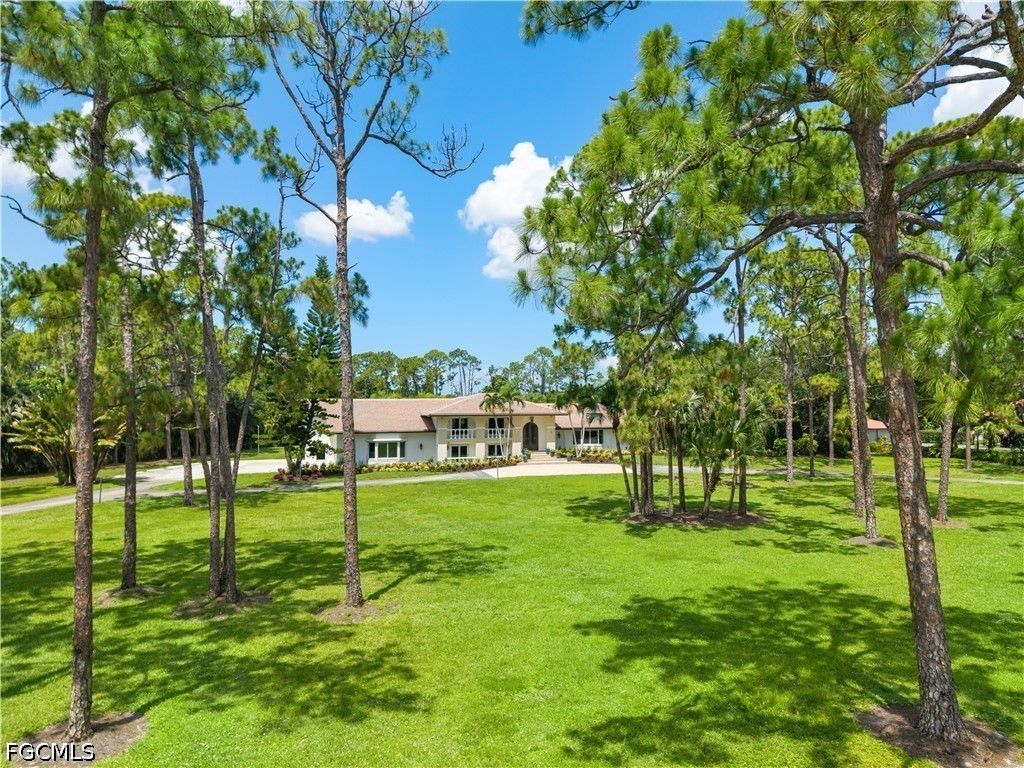 13580 Brynwood LN