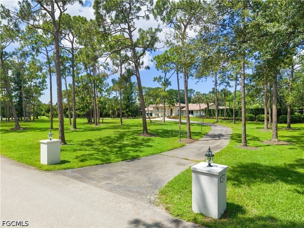 13580 Brynwood LN