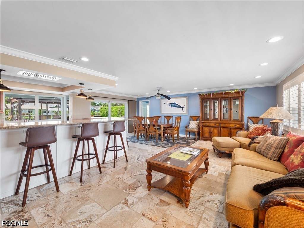 980 Bal Isle DR