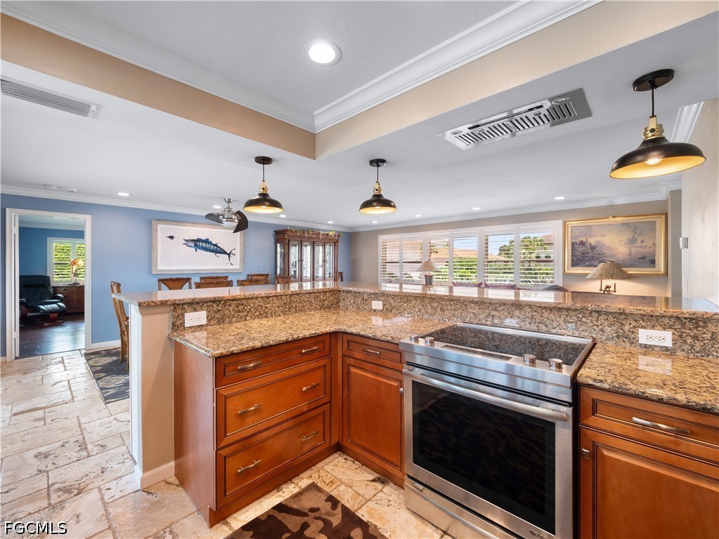 980 Bal Isle DR