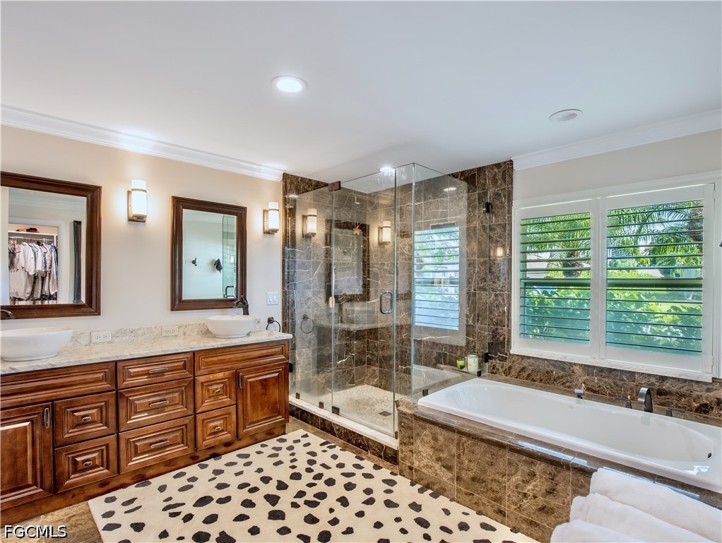 980 Bal Isle DR