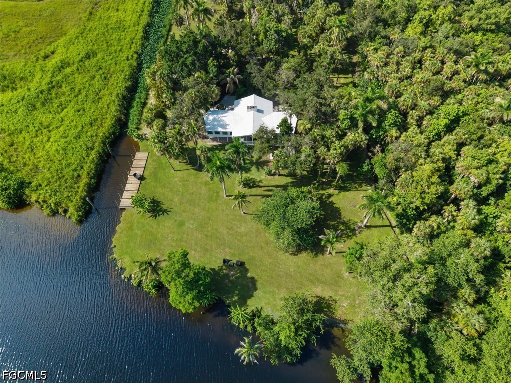 19481/483 S River RD