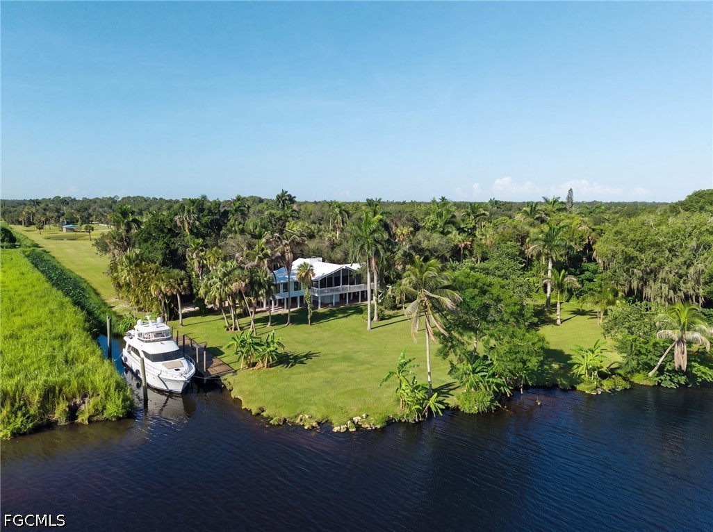 19481/483 S River RD