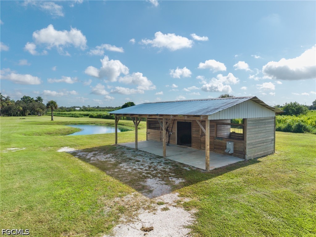 19481/483 S River RD