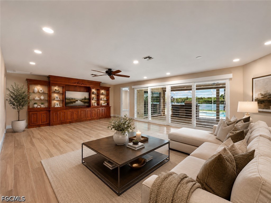 13314 Island RD