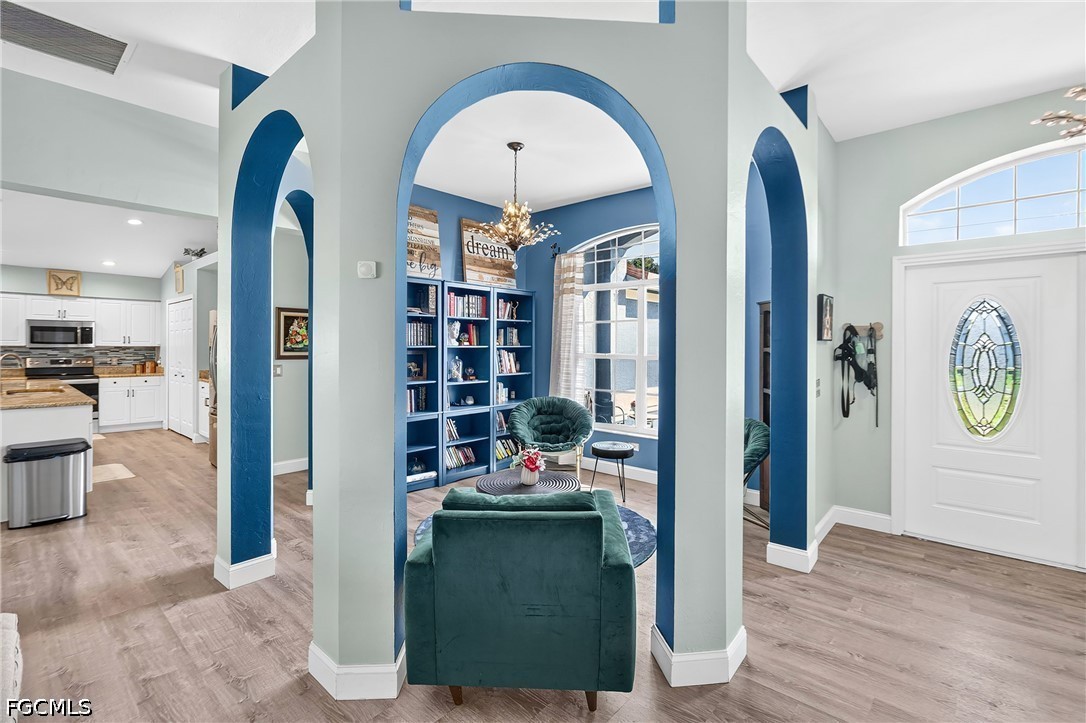 775 Arundel CIR